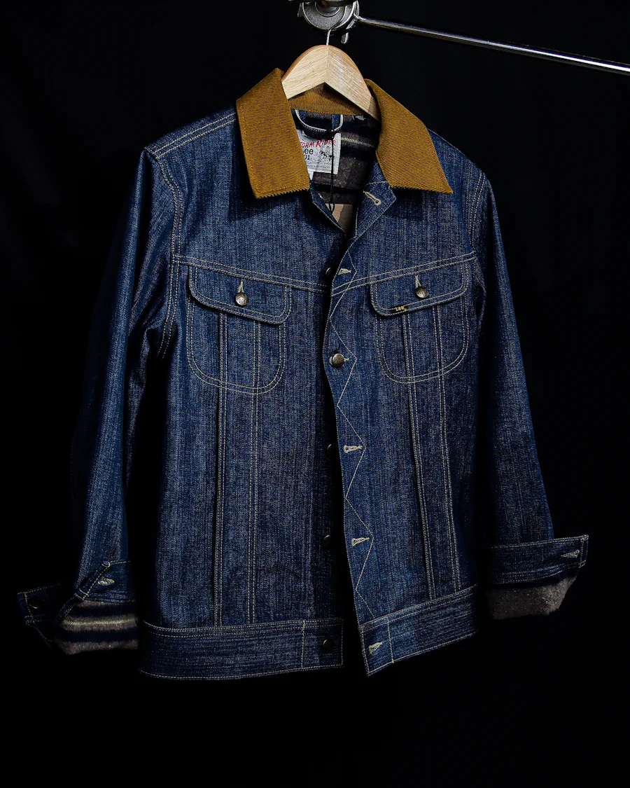 Sobrecamisa de denim negro Noir